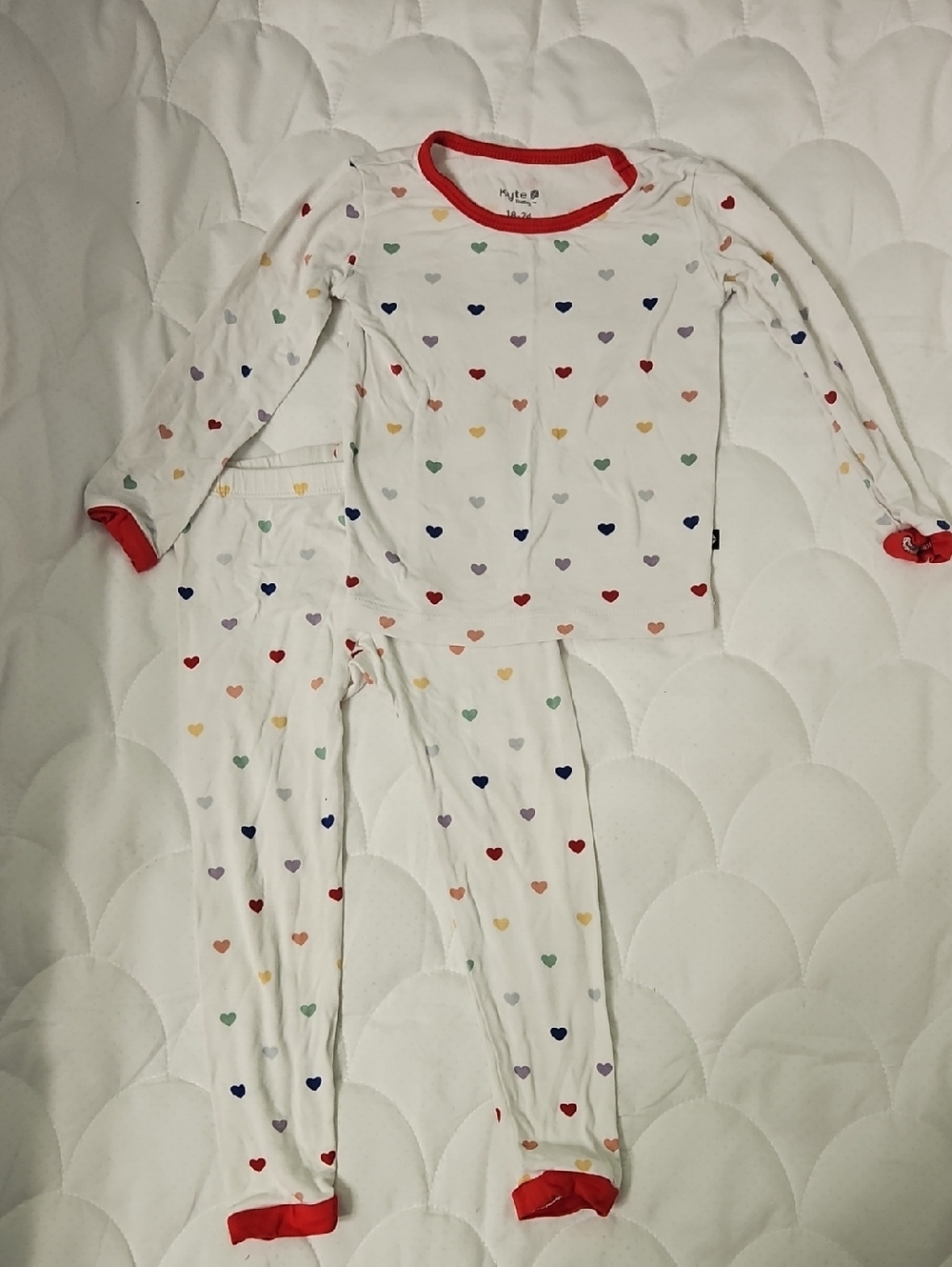 Kyte Baby White Heart-Print Pajama Set with Red Trim